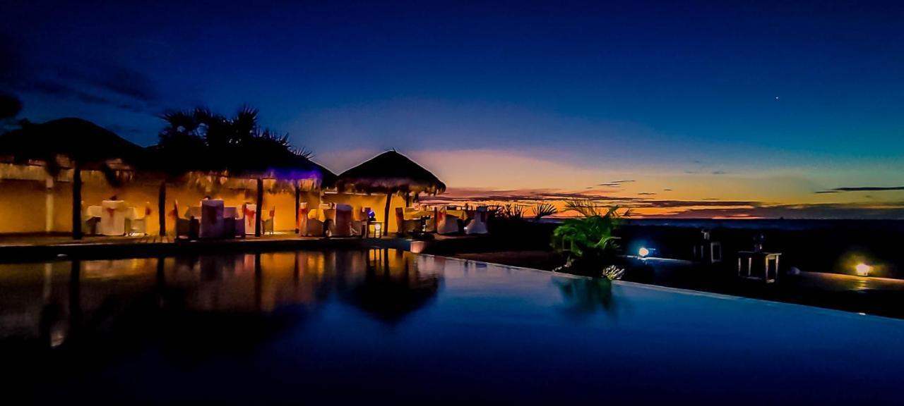 Laguna Beach Morondava Luaran gambar
